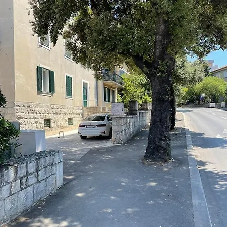 In The Center Διαμέρισμα *
